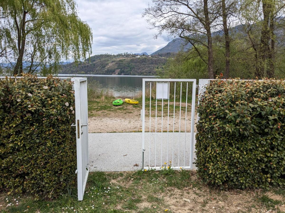 Casa Al Lago Di Tss' - Ampio Giardino Fronte Al Lago - Perfetto Per Famiglie E Gruppi A Calceranica Al Lago Exterior foto