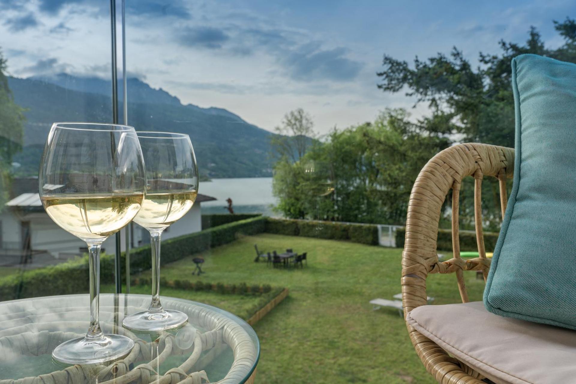 Casa Al Lago Di Tss' - Ampio Giardino Fronte Al Lago - Perfetto Per Famiglie E Gruppi A Calceranica Al Lago Exterior foto